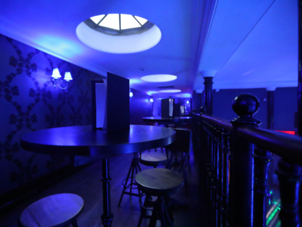 Club Liberal Londres Le Boudoir Zona Comn