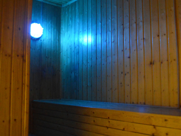 Club Liberal Madrid Cap sauna
