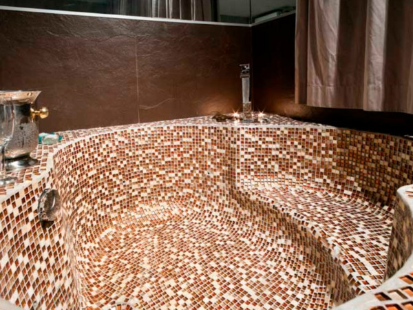Hotel-H-BCN-jacuzzi-3