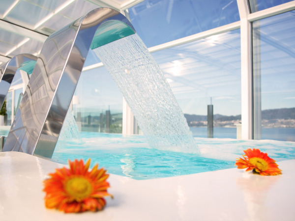 Hotel Romantico Gran Hotel Nagari Galicia Piscina Valcon Terraza Vistas