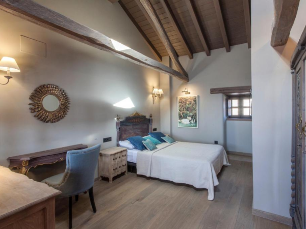 Hotel Via Avi León, habitaciones