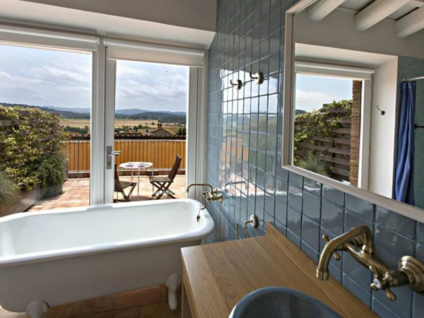 Hotel encís d'Empordà Girona baño