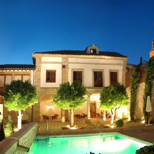 Hotel romático puerta de la luna en baeza provincia de jaén