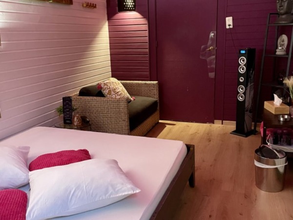 Love Hotel Le Venitien Bruselas La Tao