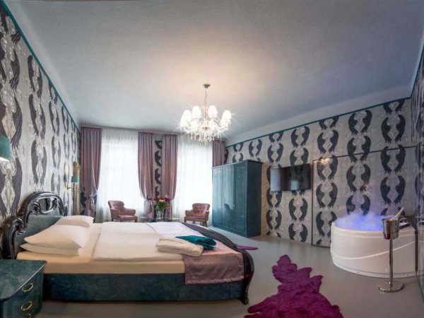 Love Hotel Viena Liebes Hotel Viena Cama Doble Habitacion Jacuzzi