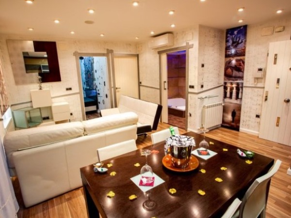 anahuaska art hotel romantico que dispone de habitaciones con jacuzzi