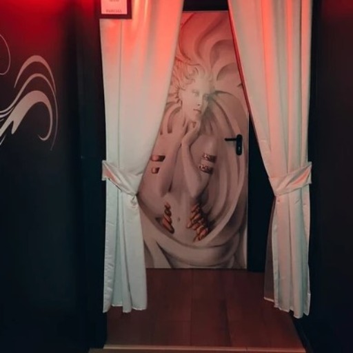 el escondite club swinger coma ruga tarragona - la puerta secreta - ambiente liberal secret love clubs secret love hotels