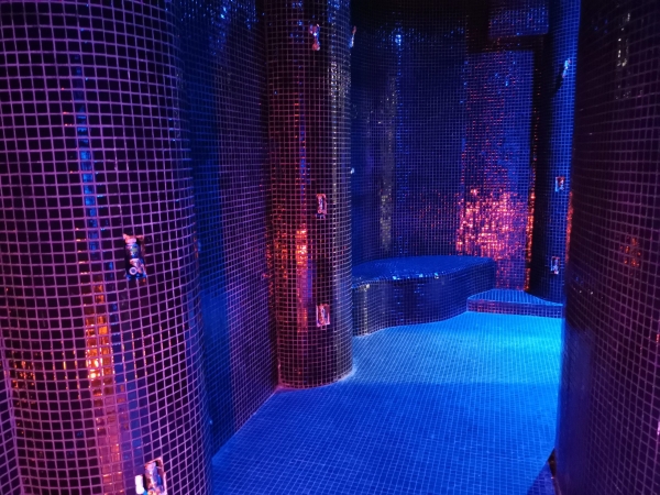 okapis club swinger madrid area sauna secret love clubs